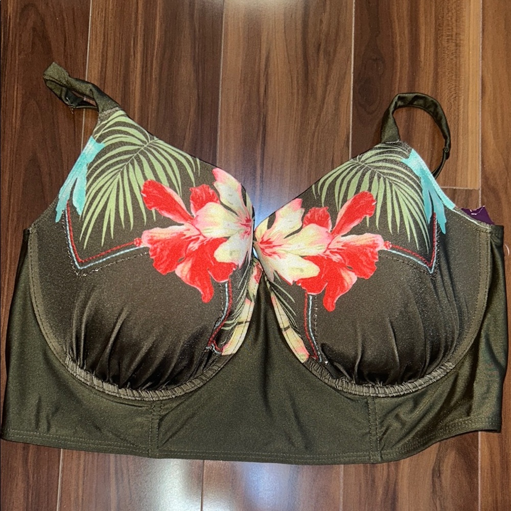 44DDD cacique swim Balconette lightly lined underwire swim bikini top nwt